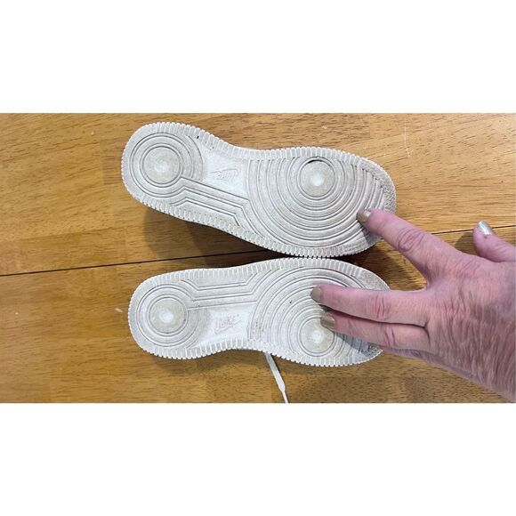 Nike Unisex Kids Lace Up Low Top Air Force 1 PS Sneaker Shoes White Size 12 - Picture 8 of 11